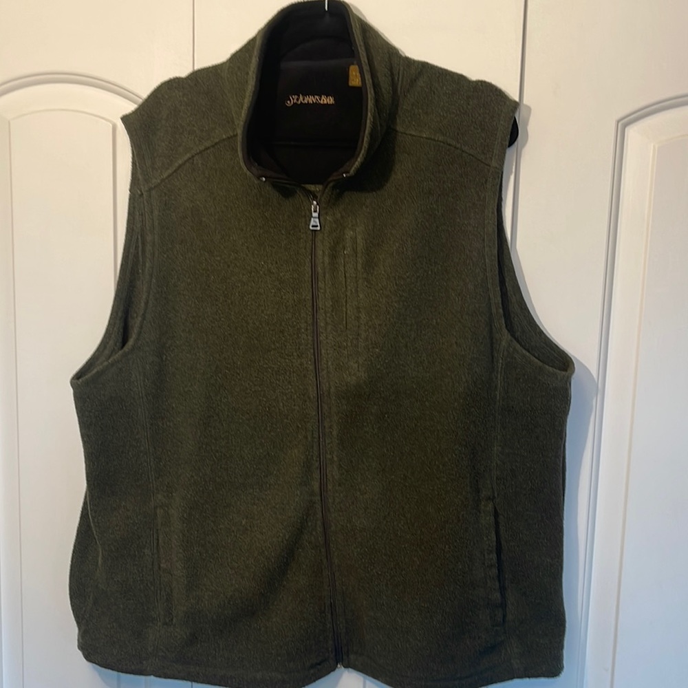 St. John’a Bay 100% Polyester Vest XL